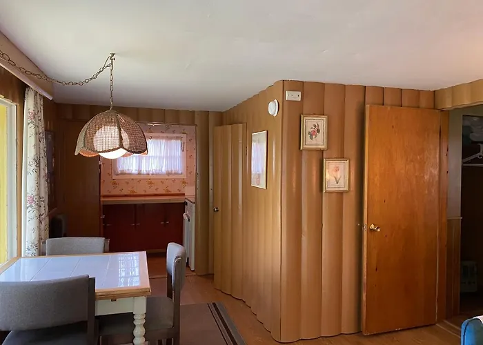Amber Lantern One-Bedroom Cottage